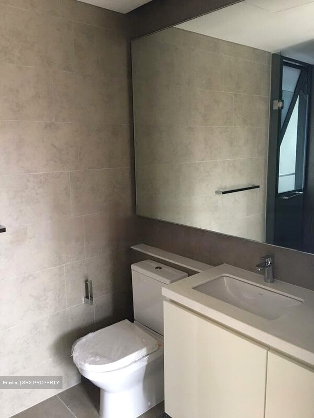 Stratum (D18), Condominium #575950851